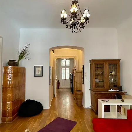 Apartman Iza Bella Classic Romantica Spacious 2br *